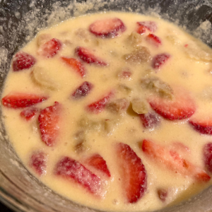 Strawberry Rhubarb Tart Filling With Fruit