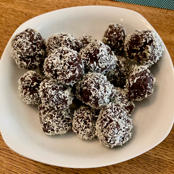 SCD Peanut Butter and Jelly Date Balls