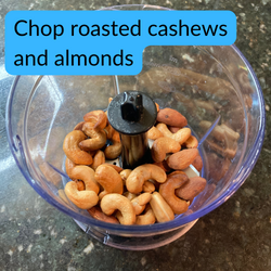 Chop-roasted-cashews-and-almonds